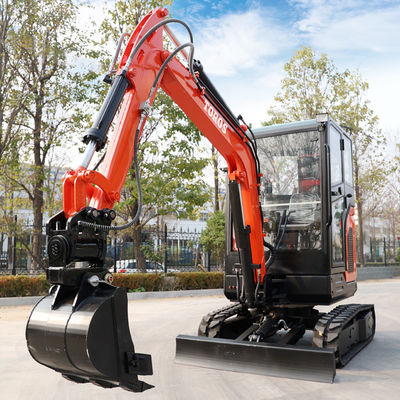 Teknik Kota 2.5 Ton Mini Excavator 24.5kw Micro Mini Digger Dengan Cab