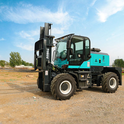 Diesel dioperasikan 3.5-5.0ton Four Wheel Drive Forklift Terusan yang keras