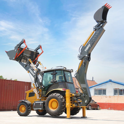 2.5ton Compact Backhoe Loader Mesin Dilengkapi Dengan Berbagai Perlengkapan