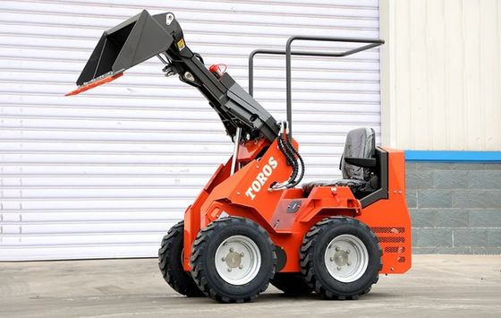 Sitting-on mini skid steer loader CE EURO 5 bersertifikat